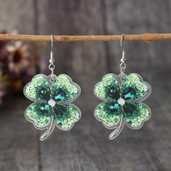 Women Lady??s Green four-leaf Clover Earring Retro Jewelry